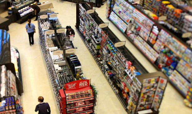 walgreens-drugstore-interior_cc