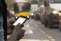 Using smartphone to hail a ride